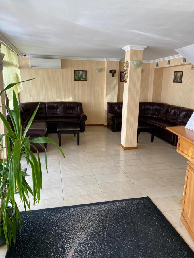 Еника Hotel Varna Exterior photo